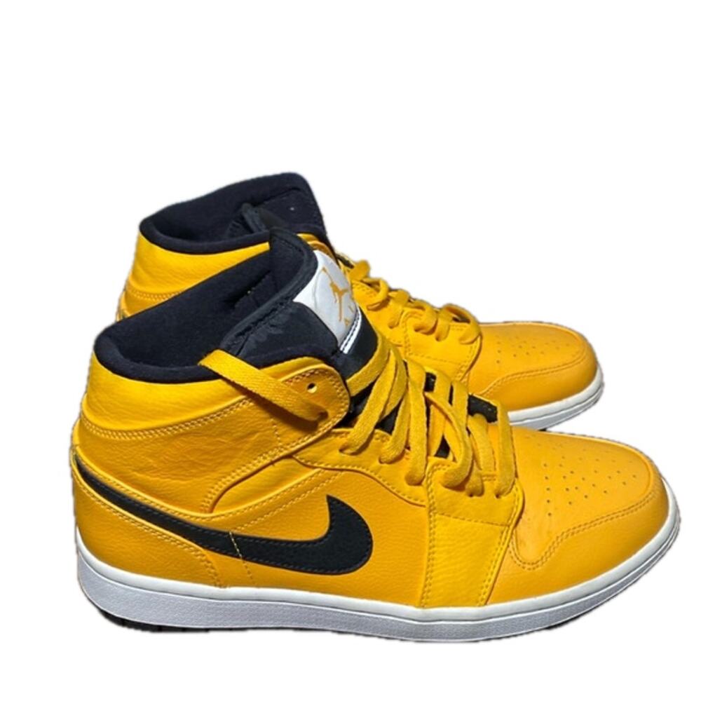 Nike Air Jordan Mid Top Shoes University Gold Black 554724-700 Mens 10